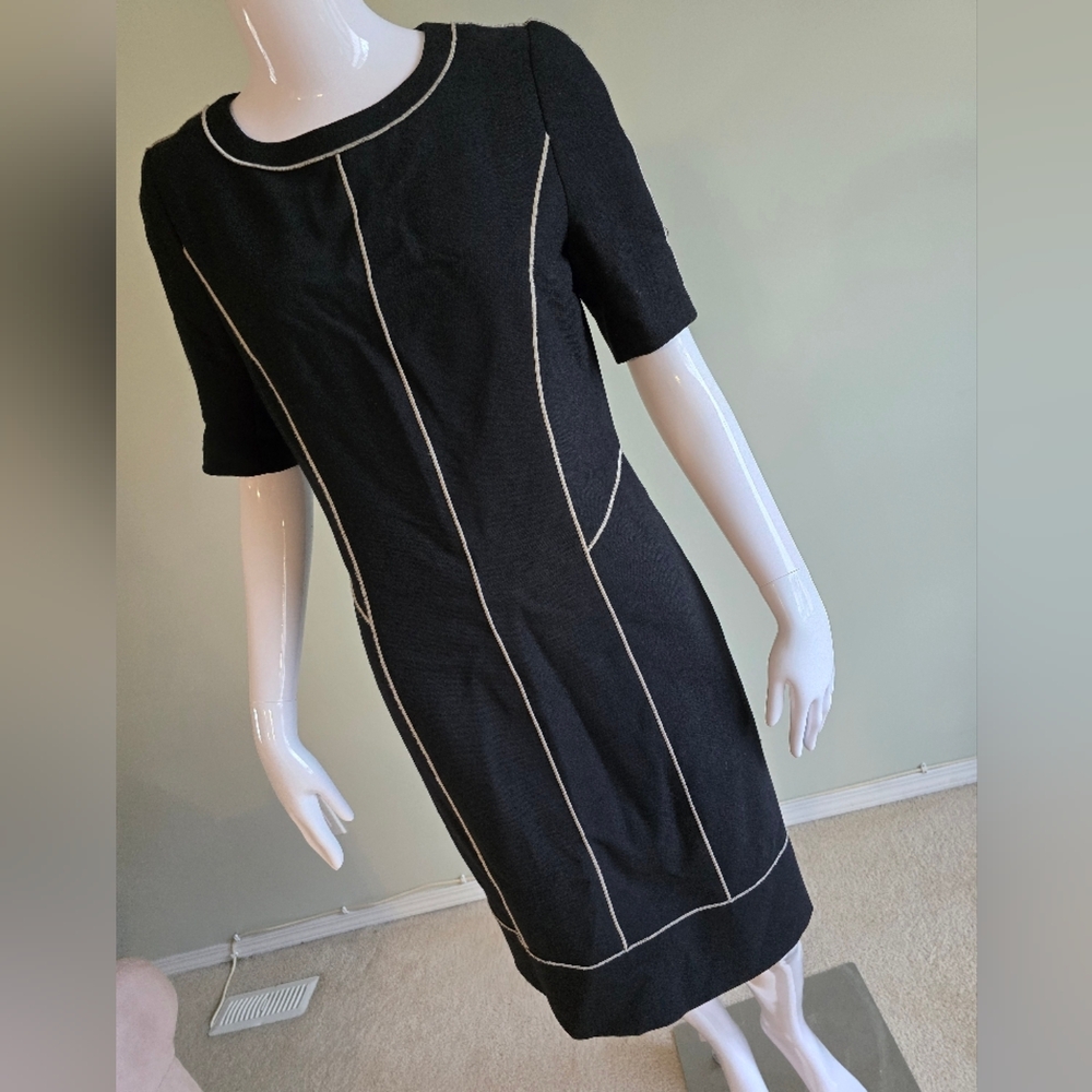 Marella Sartoria Made in Italy Black and White Sheath Dress With Short Sleeves